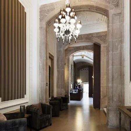 מלון Catalonia Portal De L'angel 3*